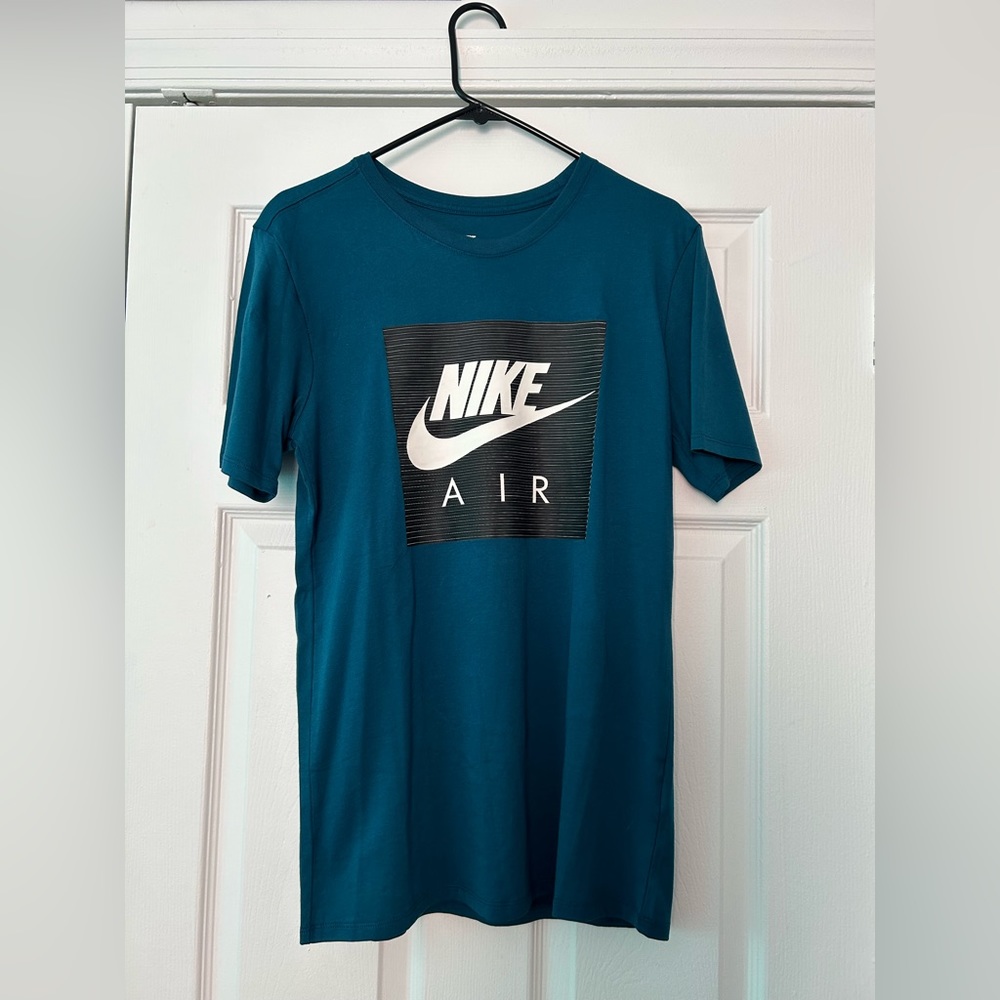 Blue Nike Air short sleeve shirt (The Nike Tee)